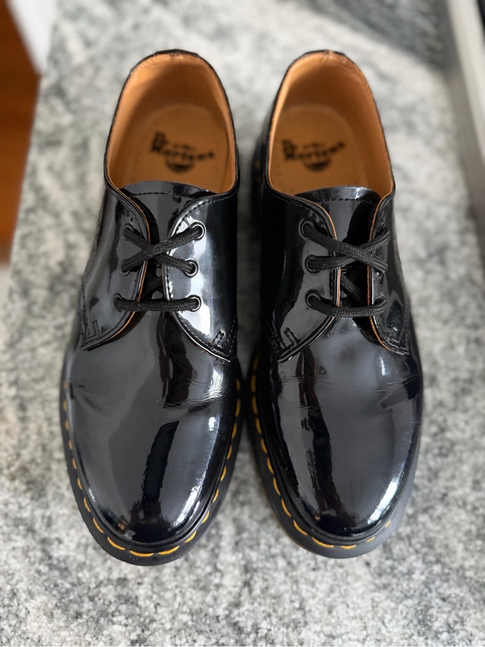 Dr. Martens Black Patent Leather Lace-Up Loafers EUC Size US9, UK7